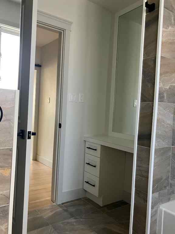 MLS® A2263432 - 404 8 Street SW in SW Hill Medicine Hat, Residential