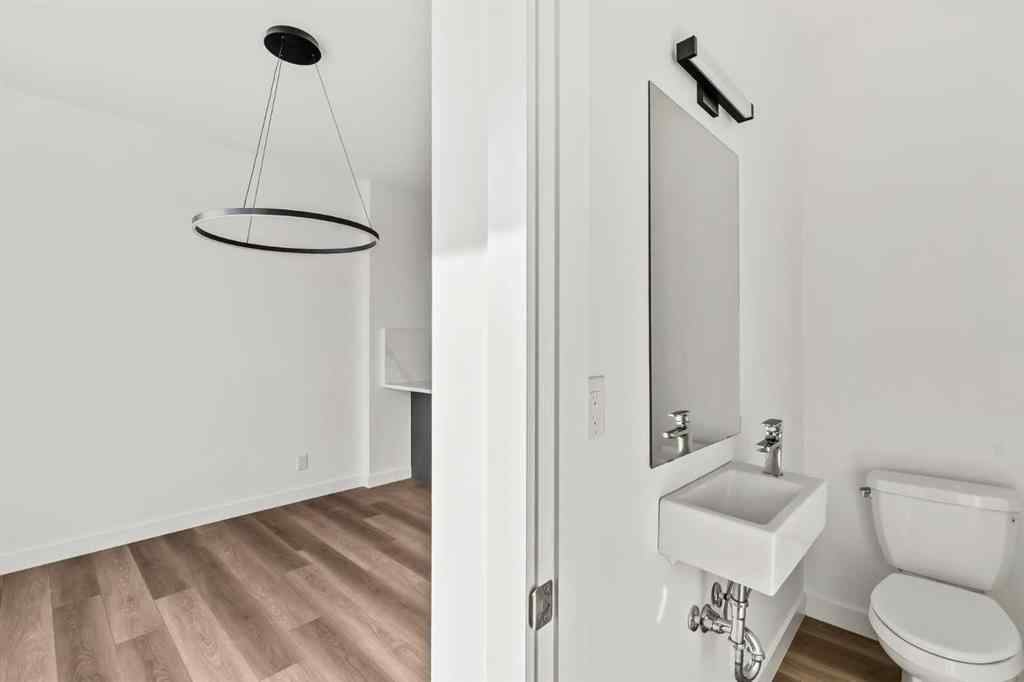 MLS® A2263435 - 2509 Sovereign Crescent SW in Shaganappi Calgary, Residential