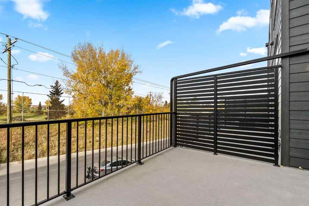 MLS® A2263435 - 2509 Sovereign Crescent SW in Shaganappi Calgary, Residential