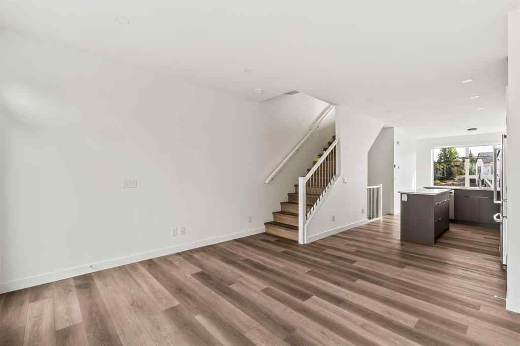 MLS® A2263435 - 2509 Sovereign Crescent SW in Shaganappi Calgary, Residential