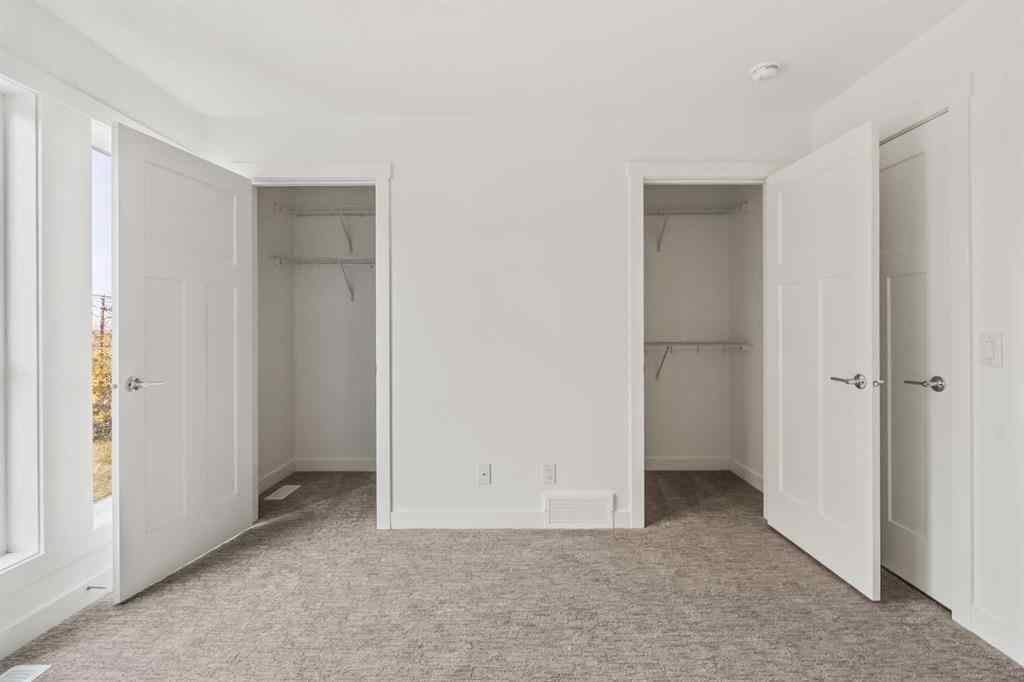 MLS® A2263435 - 2509 Sovereign Crescent SW in Shaganappi Calgary, Residential