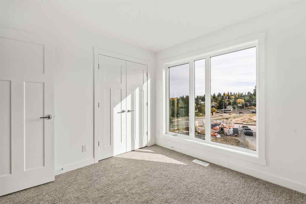 MLS® A2263435 - 2509 Sovereign Crescent SW in Shaganappi Calgary, Residential