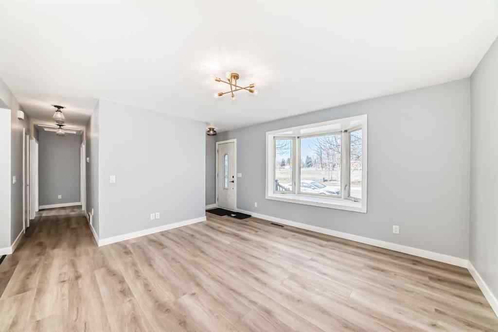 MLS® A2263437 - 9408 5 Street SE in Acadia Calgary, Residential