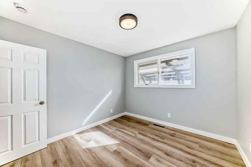 MLS® A2263437 - 9408 5 Street SE in Acadia Calgary, Residential