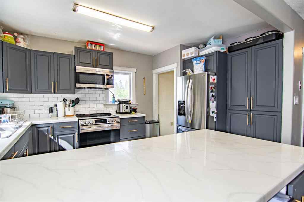 MLS® A2263438 - 4910 53 Avenue  in NONE Rimbey, Residential