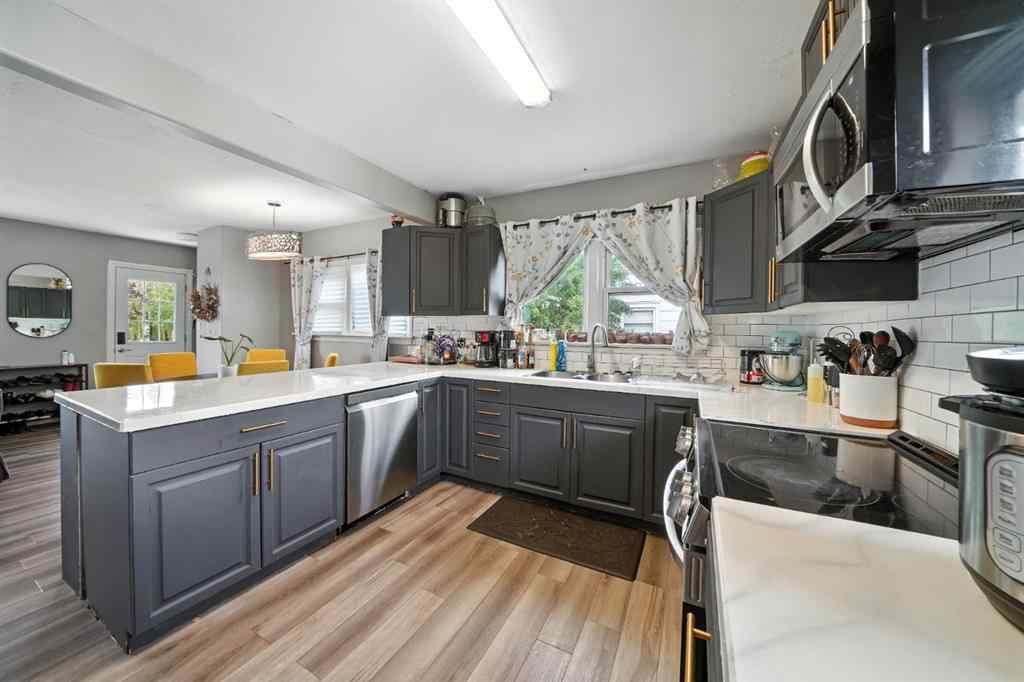 MLS® A2263438 - 4910 53 Avenue  in NONE Rimbey, Residential