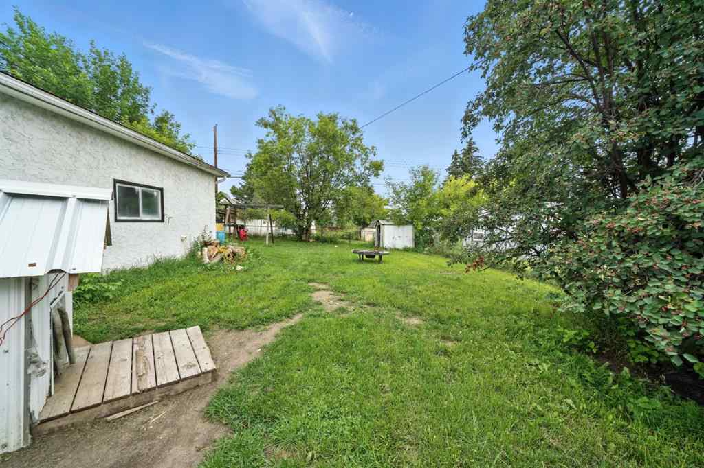 MLS® A2263438 - 4910 53 Avenue  in NONE Rimbey, Residential