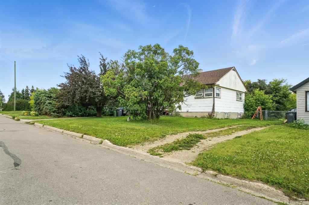 MLS® A2263438 - 4910 53 Avenue  in NONE Rimbey, Residential