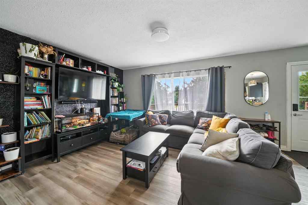 MLS® A2263438 - 4910 53 Avenue  in NONE Rimbey, Residential