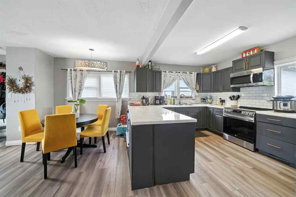 MLS® A2263438 - 4910 53 Avenue  in NONE Rimbey, Residential