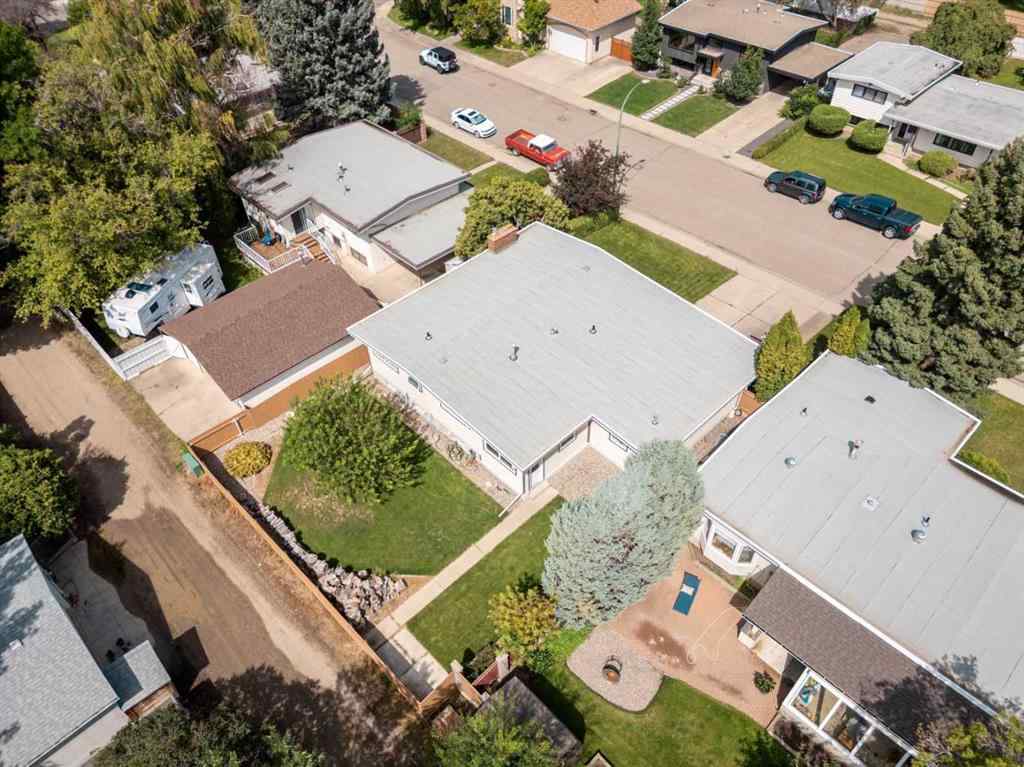 MLS® A2263439 - 310 Normandy Road S in Glendale Lethbridge, Residential