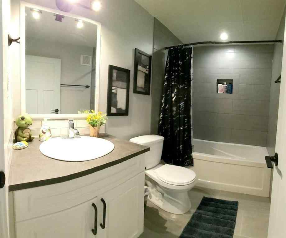 MLS® A2263440 - 11269 75 Avenue  in Westpointe Grande Prairie, Residential