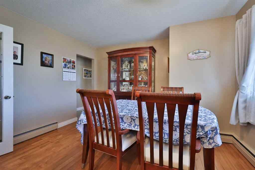 MLS® A2263443 - 50 N 100 W   in NONE Raymond, Residential