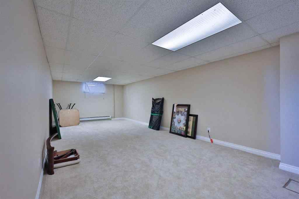 MLS® A2263443 - 50 N 100 W   in NONE Raymond, Residential