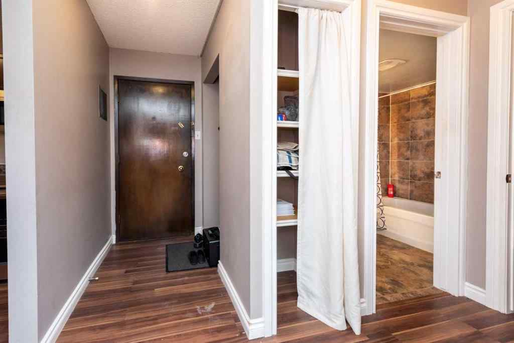 MLS® A2263448 - Unit #207 510 58 Avenue SW in Windsor Park Calgary, Residential