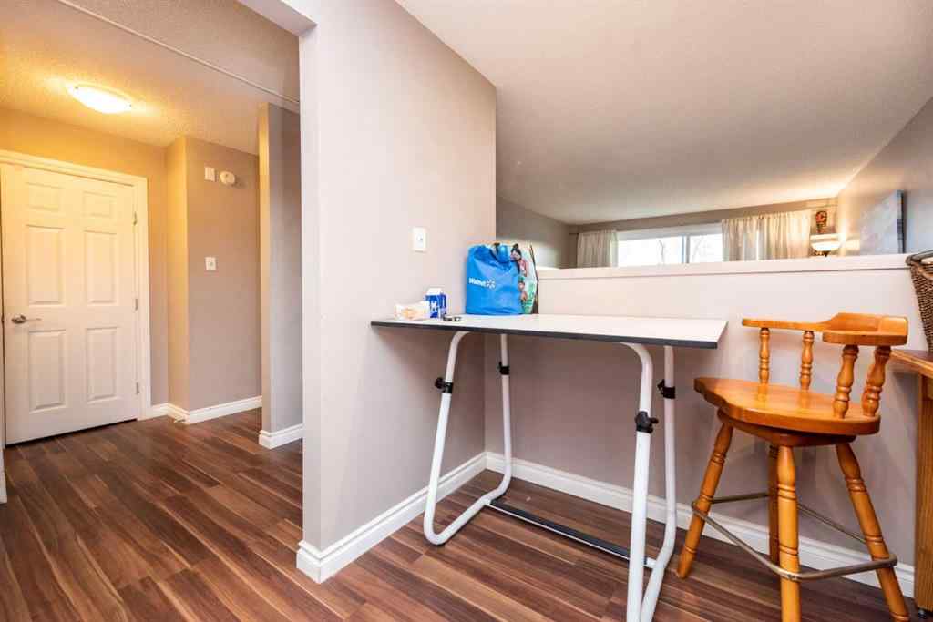 MLS® A2263448 - Unit #207 510 58 Avenue SW in Windsor Park Calgary, Residential