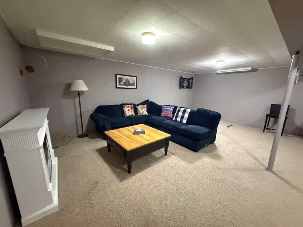 MLS® A2263449 - 816 James Crescent  in NONE Hanna, Residential