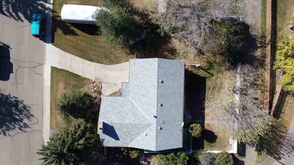 MLS® A2263449 - 816 James Crescent  in NONE Hanna, Residential