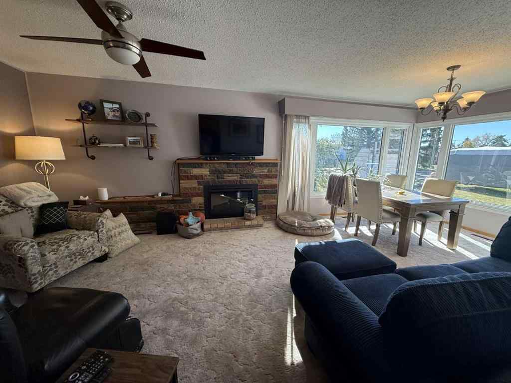 MLS® A2263449 - 816 James Crescent  in NONE Hanna, Residential