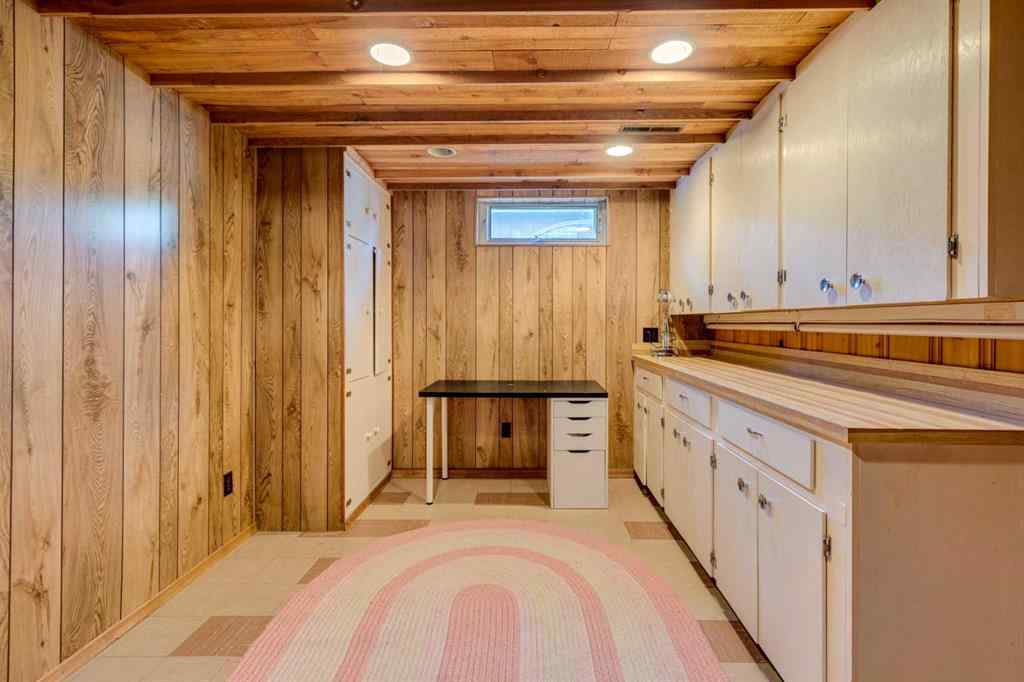 MLS® A2263456 - 114 Hallbrook Drive SW in Haysboro Calgary, Residential