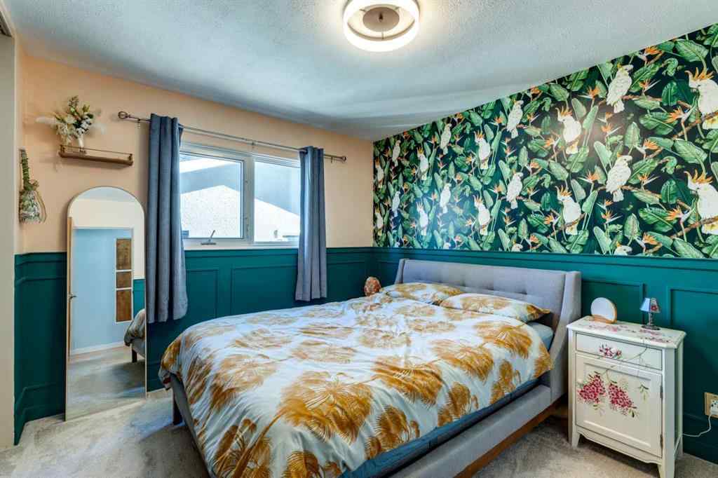 MLS® A2263456 - 114 Hallbrook Drive SW in Haysboro Calgary, Residential