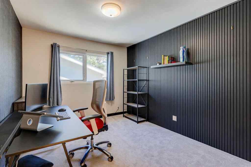 MLS® A2263456 - 114 Hallbrook Drive SW in Haysboro Calgary, Residential