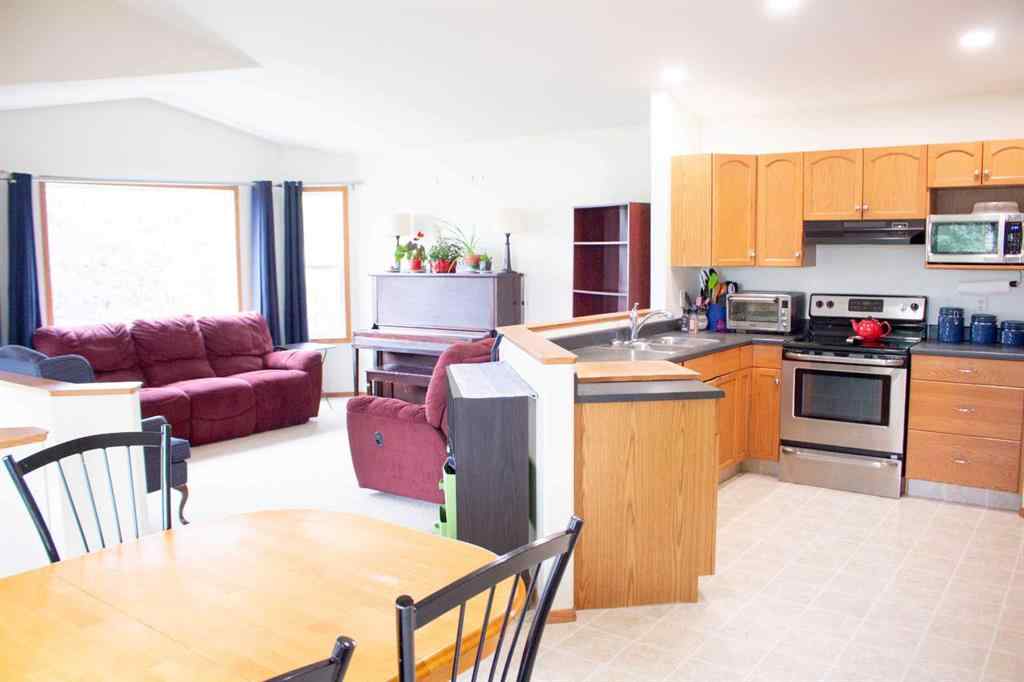 MLS® A2263458 - 26 Pinnacle Grove   in Pinnacle Ridge Grande Prairie, Residential