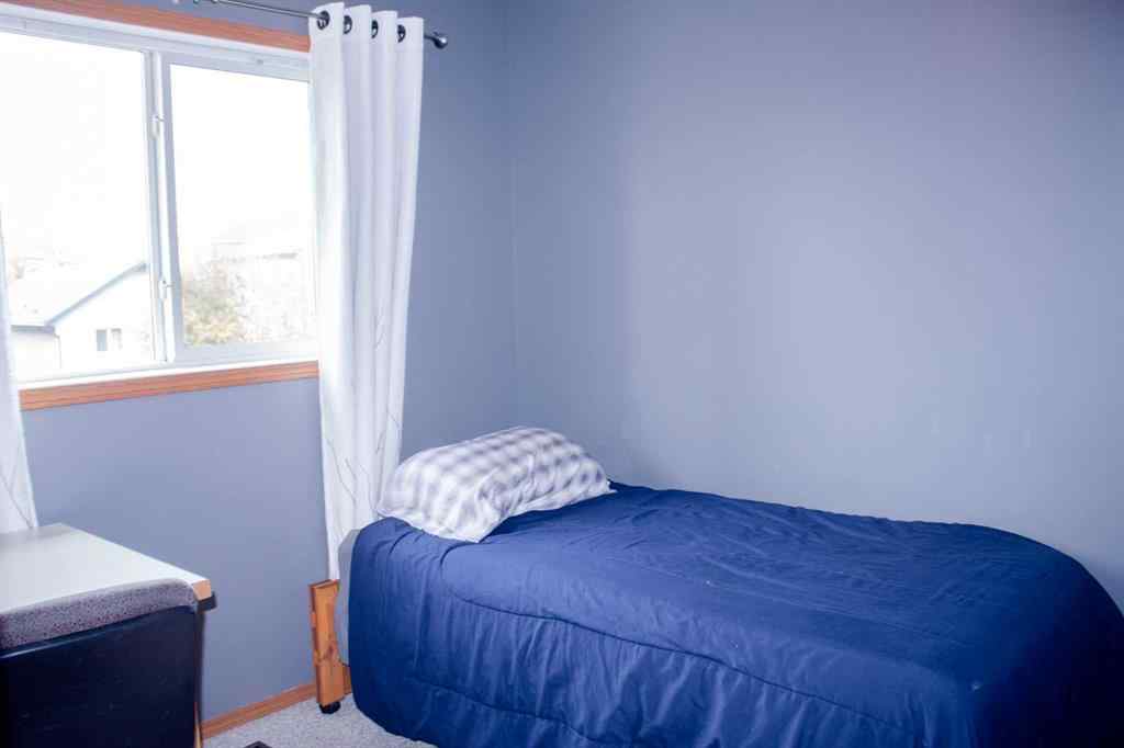 MLS® A2263458 - 26 Pinnacle Grove   in Pinnacle Ridge Grande Prairie, Residential