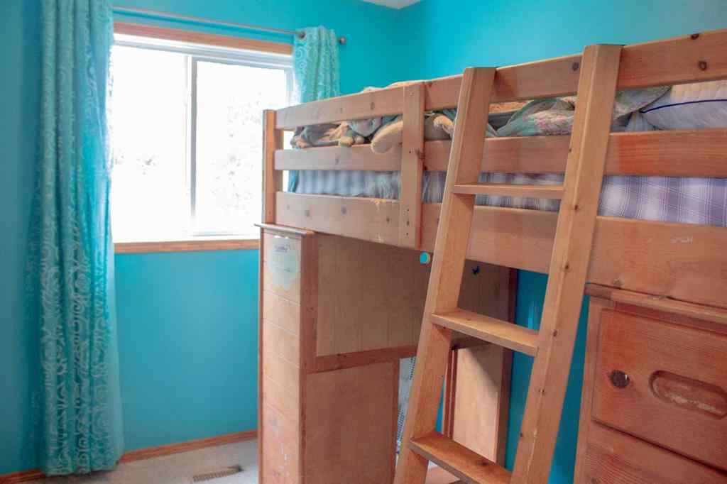 MLS® A2263458 - 26 Pinnacle Grove   in Pinnacle Ridge Grande Prairie, Residential