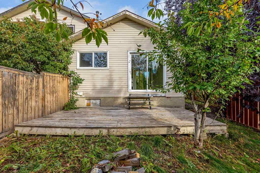 MLS® A2263459 - 164 Deerview Way SE in Deer Ridge Calgary, Residential