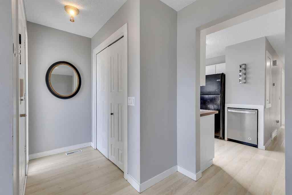 MLS® A2263459 - 164 Deerview Way SE in Deer Ridge Calgary, Residential