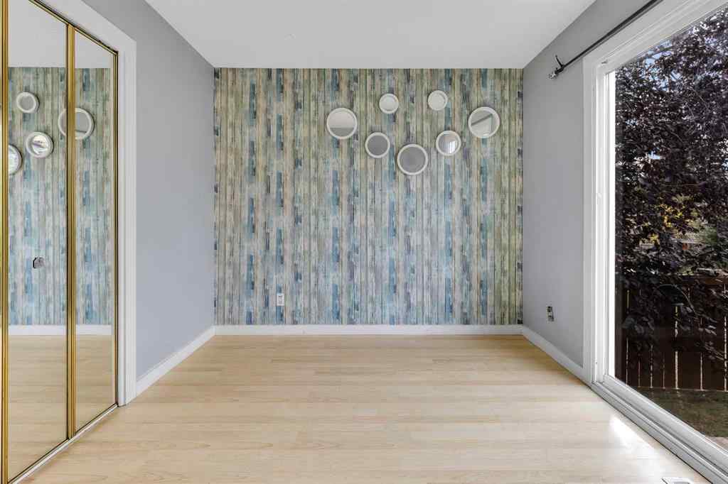 MLS® A2263459 - 164 Deerview Way SE in Deer Ridge Calgary, Residential