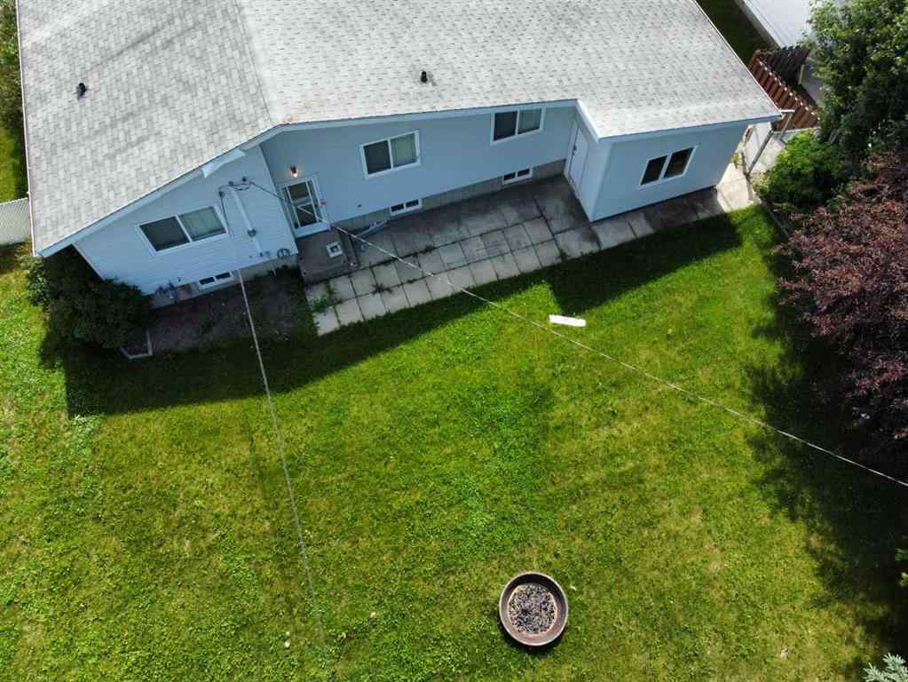 MLS® A2263460 - 300 Hammond Drive  in NONE Fox Creek, Residential