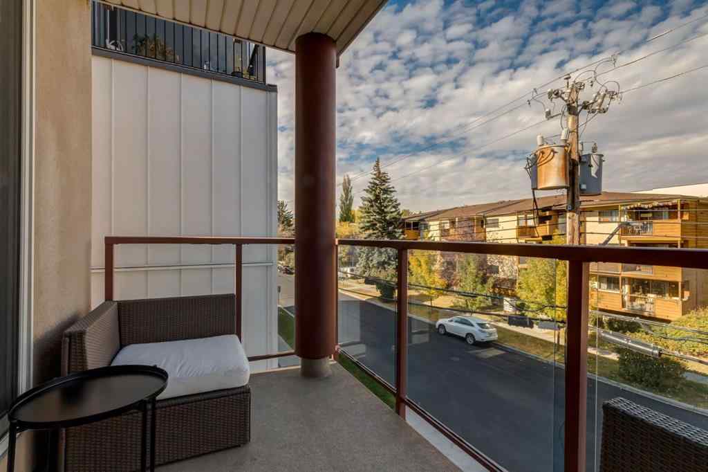 MLS® A2263461 - Unit #305 603 7 Avenue NE in Renfrew Calgary, Residential