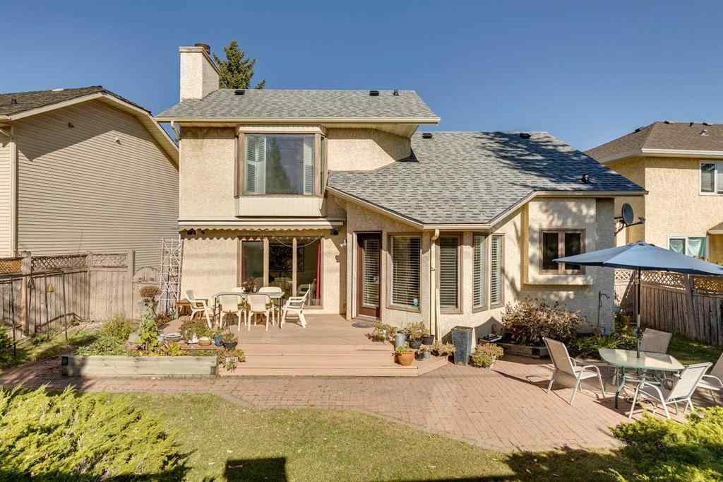 MLS® A2263464 - 33 Shawnee View SW in Shawnee Slopes Calgary, Residential