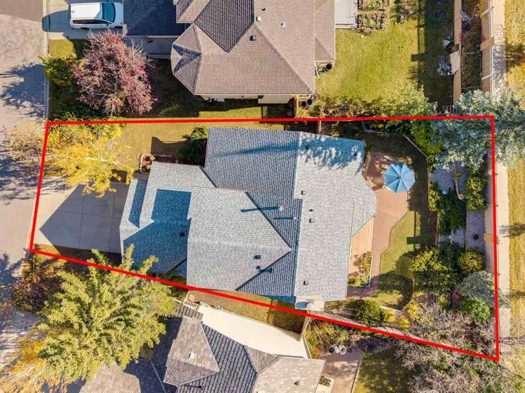 MLS® A2263464 - 33 Shawnee View SW in Shawnee Slopes Calgary, Residential