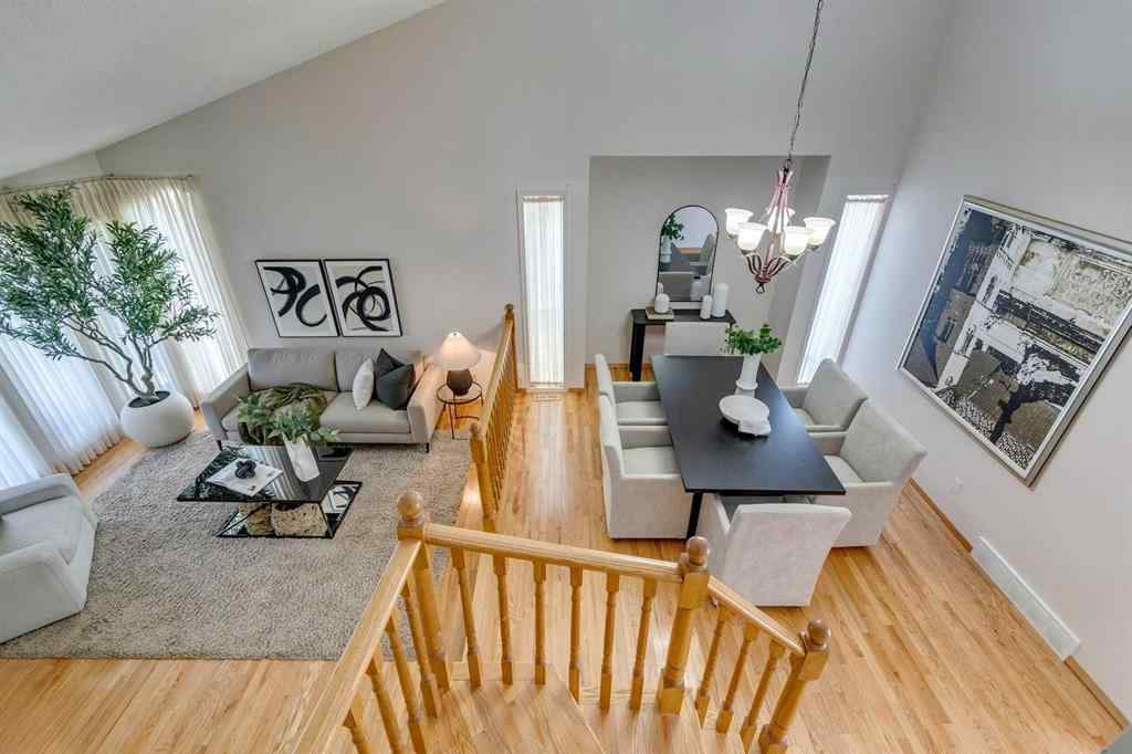 MLS® A2263464 - 33 Shawnee View SW in Shawnee Slopes Calgary, Residential
