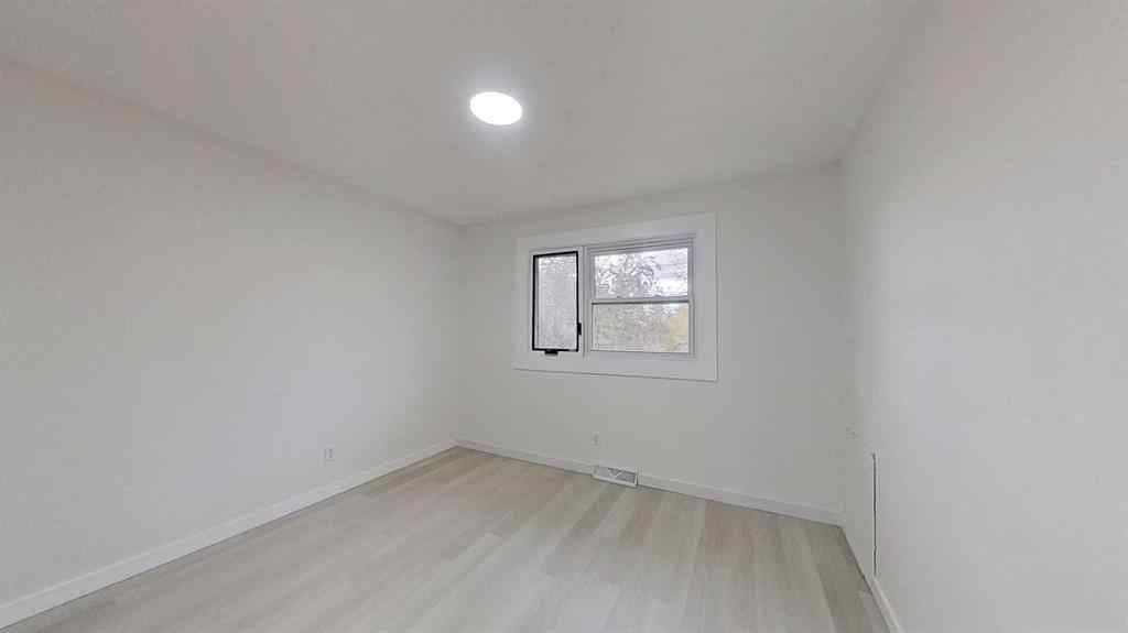 MLS® A2263468 - 4609 52 Street  in NONE Olds, Residential