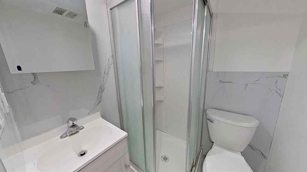 MLS® A2263468 - 4609 52 Street  in NONE Olds, Residential