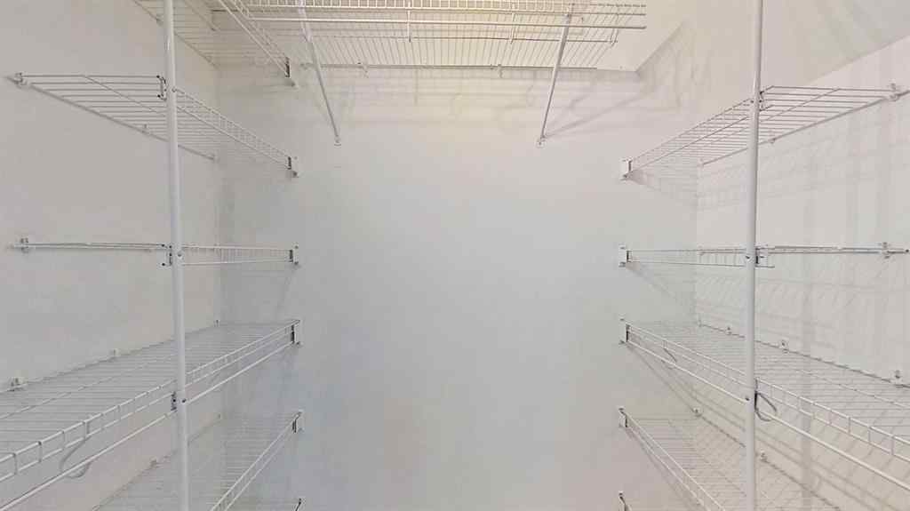 MLS® A2263468 - 4609 52 Street  in NONE Olds, Residential