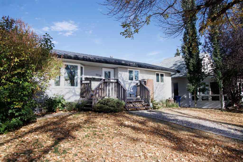 MLS® A2263478 - 1218 Centre Street  in NONE Carstairs, Residential