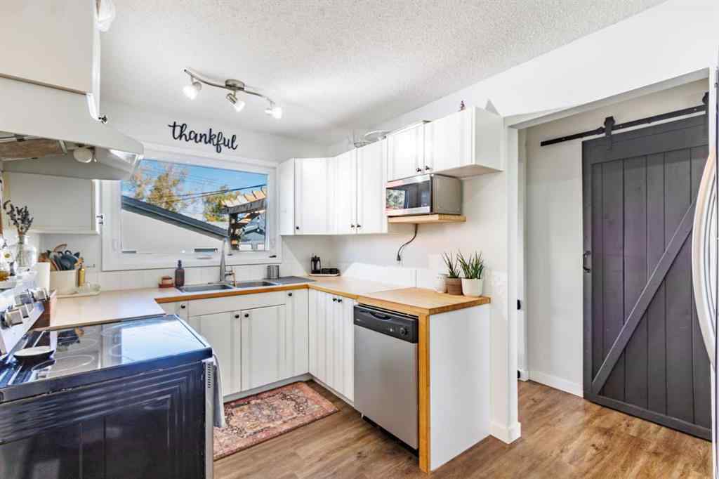 MLS® A2263478 - 1218 Centre Street  in NONE Carstairs, Residential