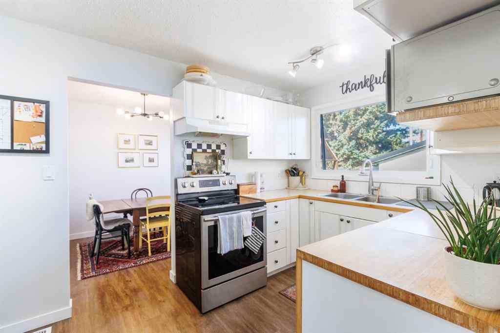 MLS® A2263478 - 1218 Centre Street  in NONE Carstairs, Residential