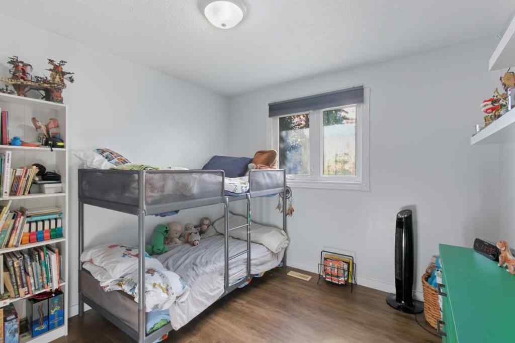 MLS® A2263478 - 1218 Centre Street  in NONE Carstairs, Residential