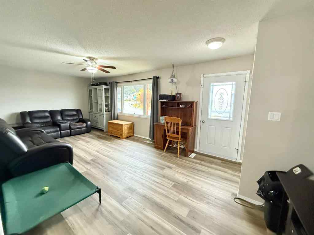 MLS® A2263483 - 104 ASPEN Street  in Hillcrest Hinton, Residential