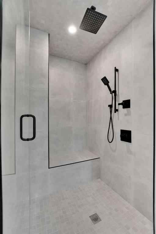 MLS® A2263485 - 434 23 Avenue NW in Mount Pleasant Calgary, Residential