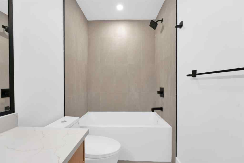 MLS® A2263485 - 434 23 Avenue NW in Mount Pleasant Calgary, Residential