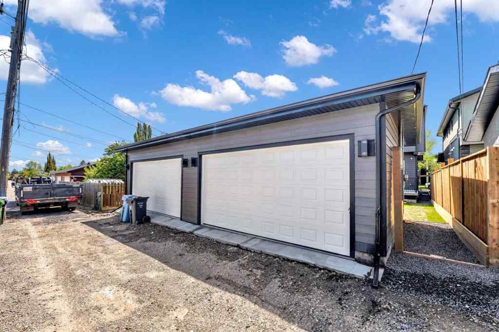 MLS® A2263485 - 434 23 Avenue NW in Mount Pleasant Calgary, Residential