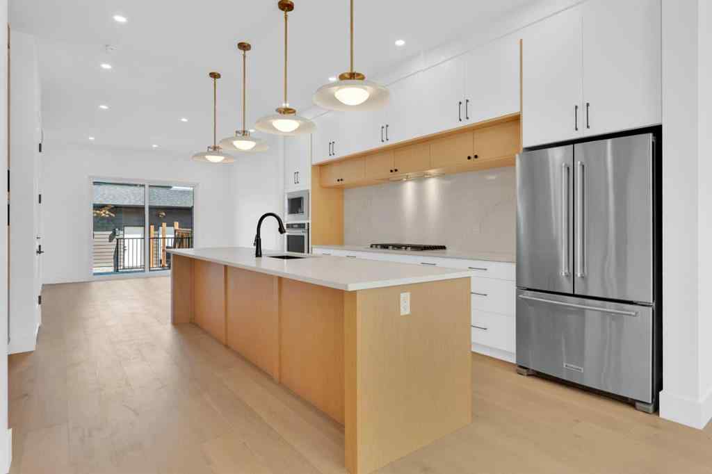 MLS® A2263485 - 434 23 Avenue NW in Mount Pleasant Calgary, Residential