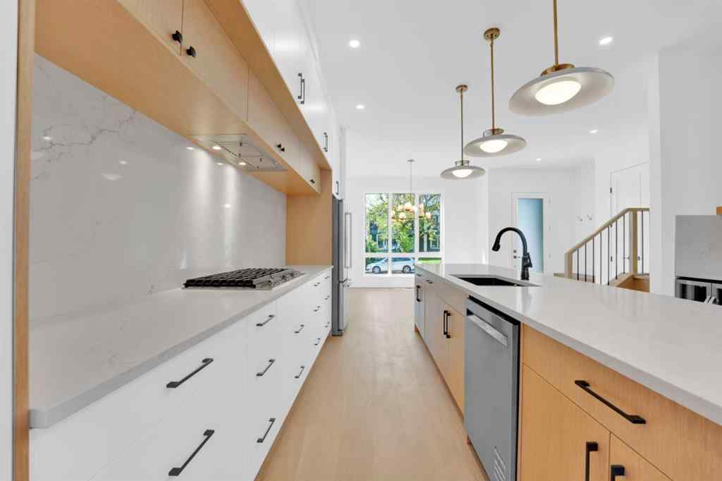 MLS® A2263485 - 434 23 Avenue NW in Mount Pleasant Calgary, Residential